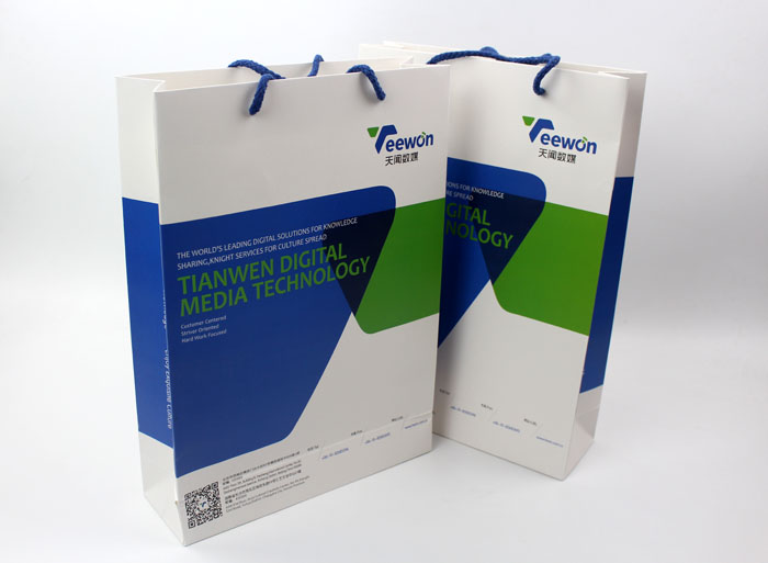 手提袋制作、企業(yè)畫冊印刷，天聞數(shù)媒科技也是選擇長沙印刷廠日大彩印